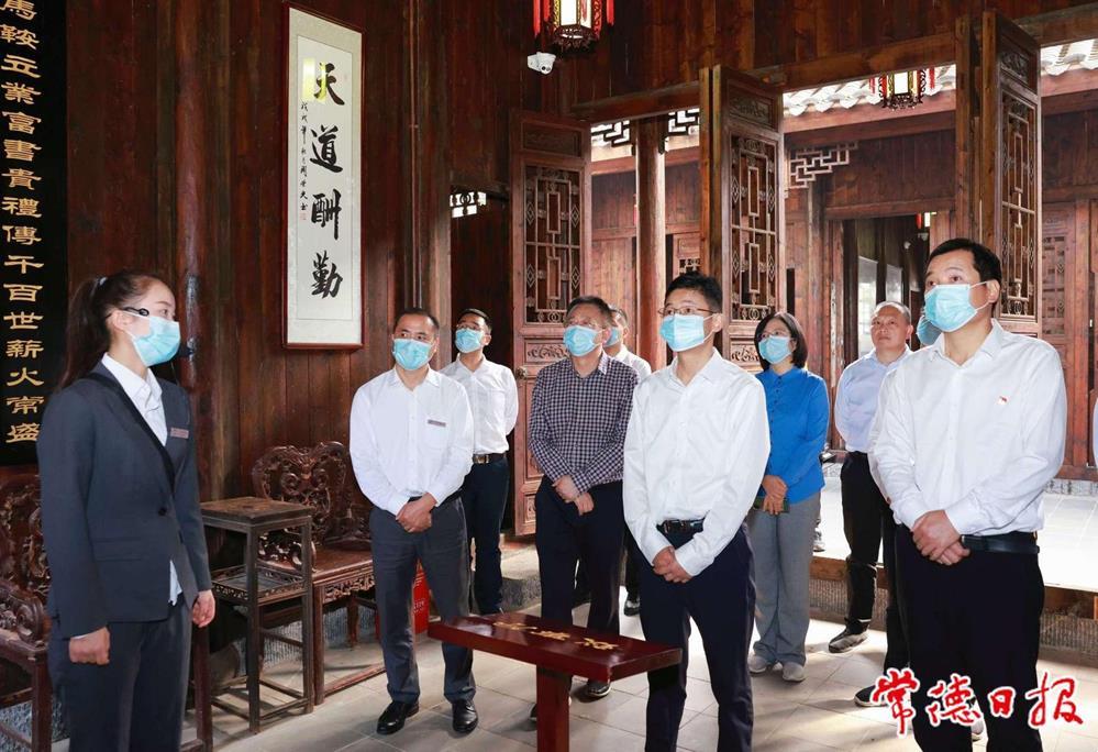 a5424be5e5c54eb9a2a3839a1c2581e6.jpeg a5424be5e5c54eb9a2a3839a1c2581e6.jpeg